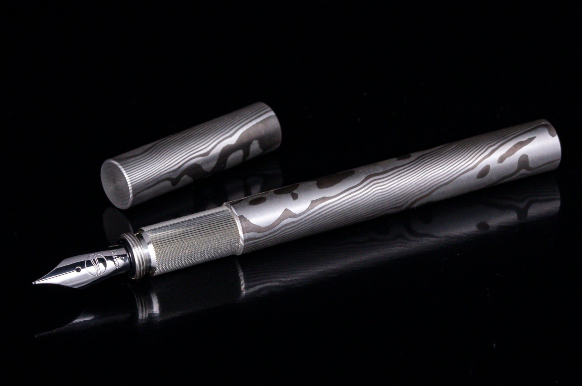 SHORTCAP fountain pen made of solid MOKUME GANE, fine silver & Shibuishi