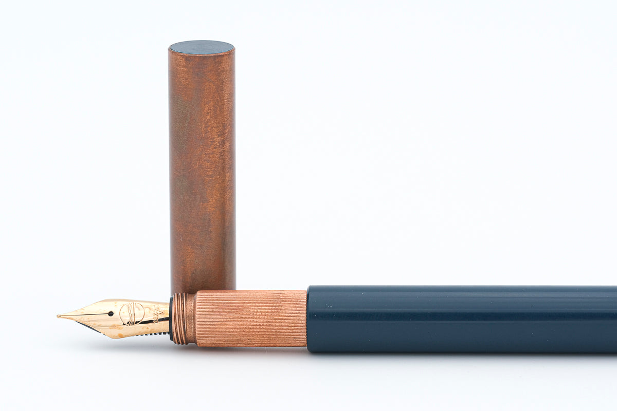 <transcy>LONGCAP fountain pen, limited special edition "speicherstadt" made of ebonite & copper, handmade</transcy>