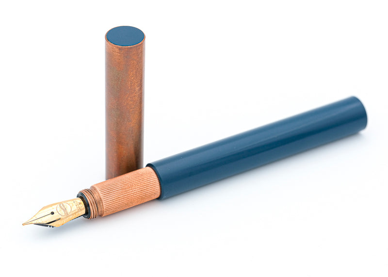 <transcy>LONGCAP fountain pen, limited special edition "speicherstadt" made of ebonite & copper, handmade</transcy>