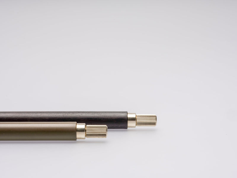 K1 Kugelschreiber in Makassar Ebenholz & Neusilber-ELBWOOD - The Hanseatic Penmaker