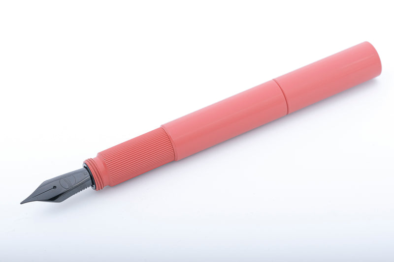 <tc>POCKETMASTER MONO, design pocket fountain pen made of pure ebonite "Red U24", handcrafted</tc>