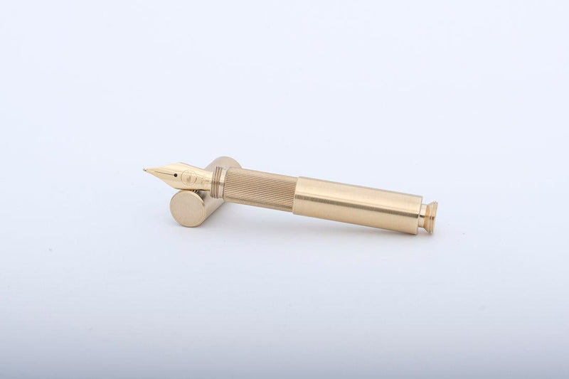 Pocket fountain pen brass